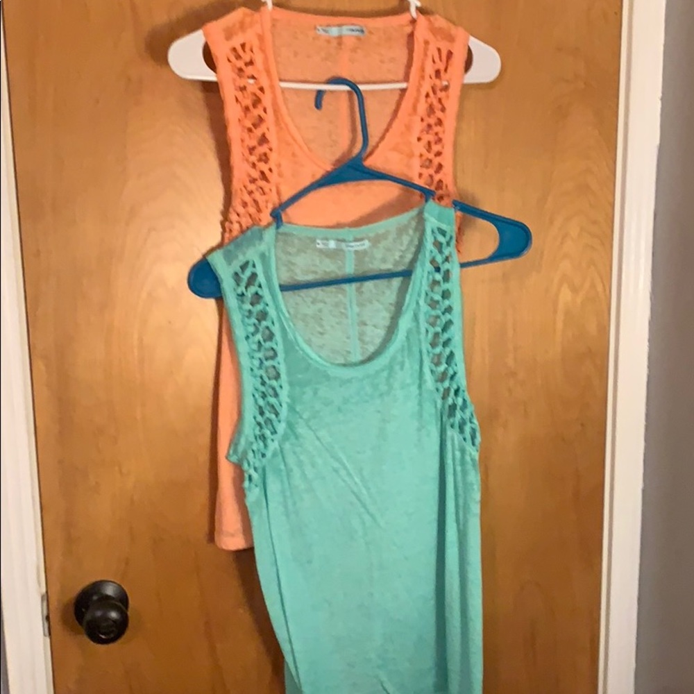 Set of 2 orange and green burnout tanks